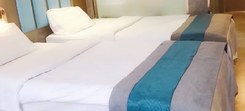 亚丁酒店(上海安亭地铁站店)图片