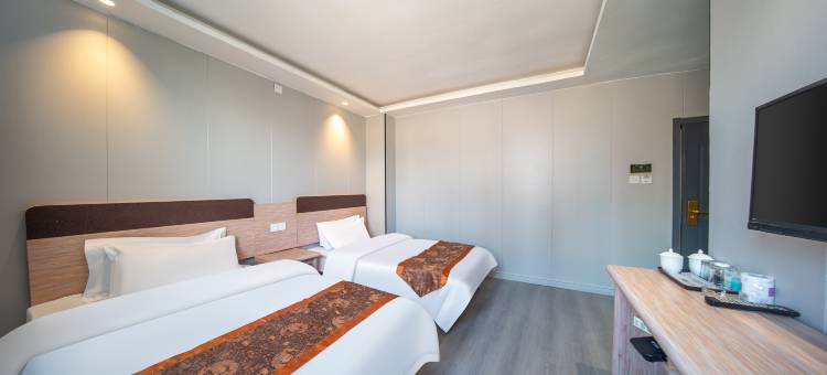 乌鲁木齐金逸豪商务宾馆(花田小镇店)图片