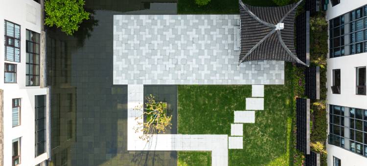 苏州北寺塔桃花坞大街亚朵酒店图片