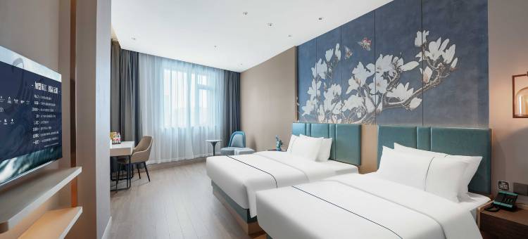 白玉兰酒店(泰兴吾悦广场店)图片