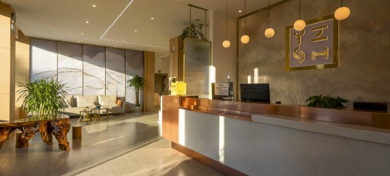 云之尚酒店(大理机场路洱海公园店)图片