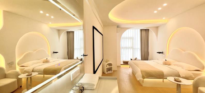 蜜柚·影院酒店(华信花漾城店)图片