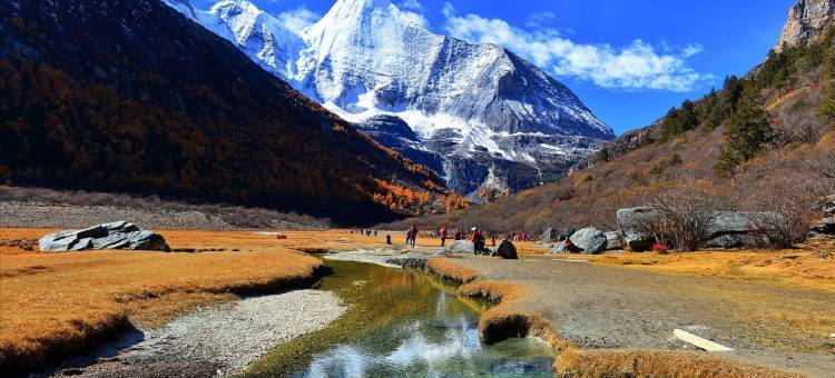 稻城亚丁旅影富氧民宿图片