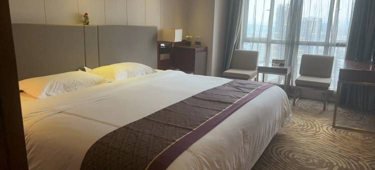 舒服家Metropolis·城市轻奢美宿(佛冈利鑫店)图片