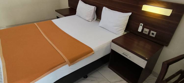 班登岸海滩酒店爪哇2号(Bandengan Beach Hotel Jepara 2)图片