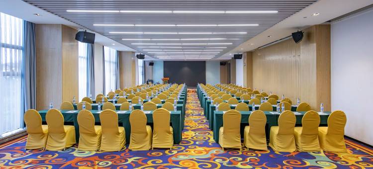 豪致酒店(三阳广场火车站店)图片