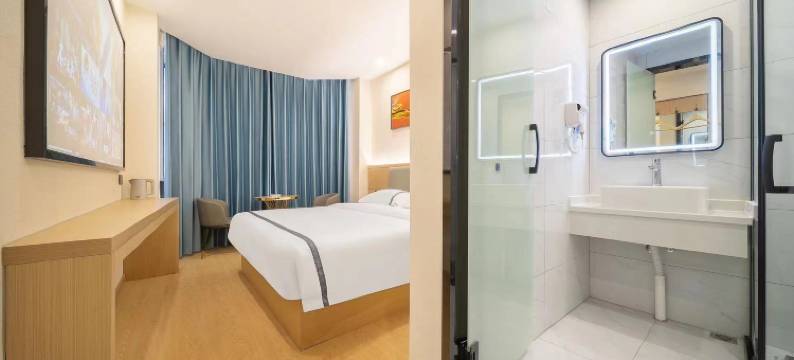 栖岸智能酒店(武汉循礼门地铁站江汉路步行街店)图片