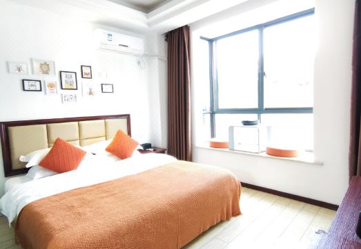 Haoxuan Inn over view