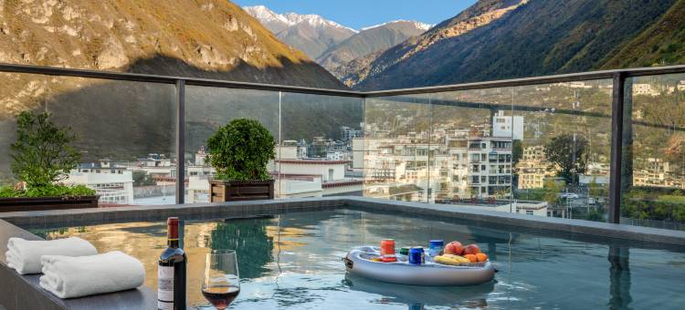 理县毕棚沟吉祥谷大酒店图片