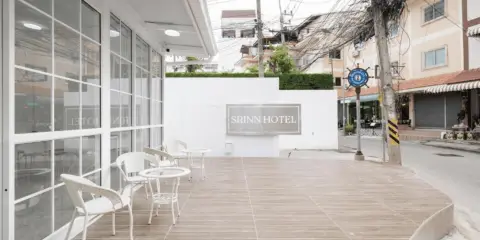 斯林霍特爾芭堤雅克朗
