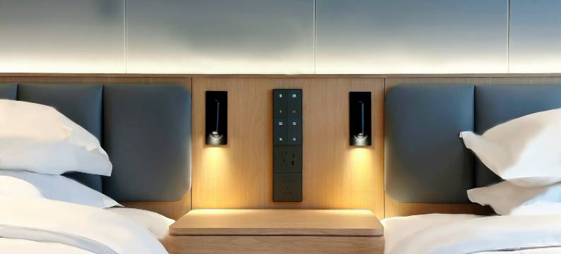 一百米酒店(长沙高铁南站东广场国际会展中心店)图片