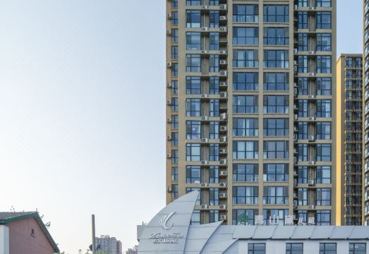 维多利亚酒店（焦作高铁站解放中路店）外景图