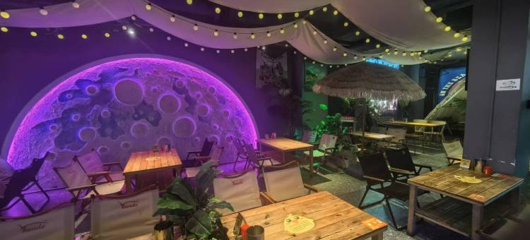 花果山民宿(海口骑楼老街店)图片