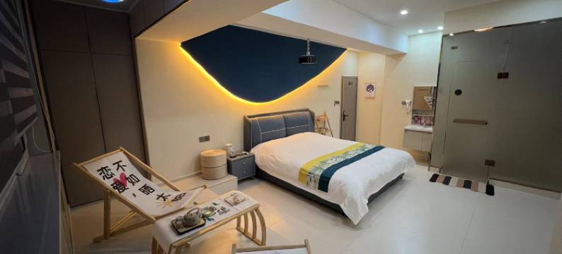 荷御轻奢扫码民宿(牡丹江火车站店)图片