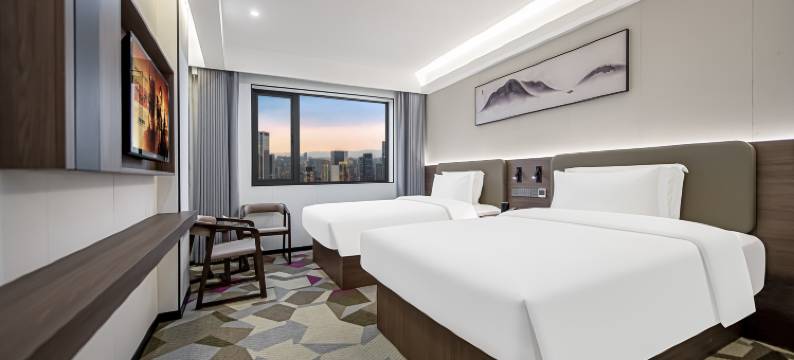 张家界国臣酒店(七十二奇楼子午路店)图片