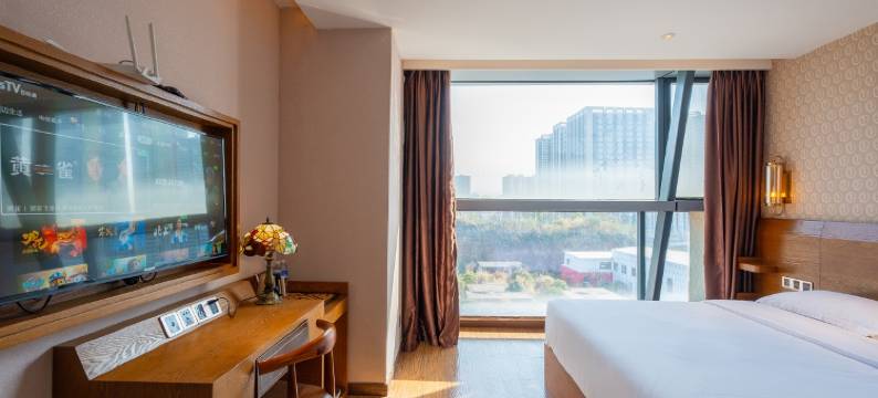 云和酒店(宜昌火车东站汽车客运中心店)图片