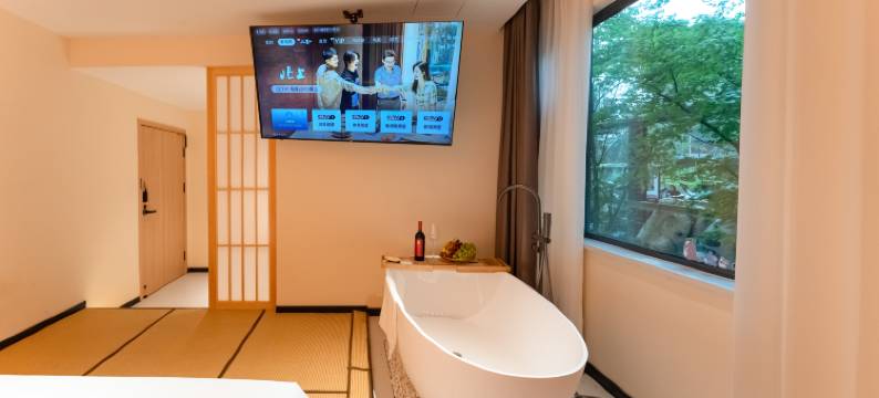 龙猫Hotel酒店(河南科技大学洛阳理工学院店)图片