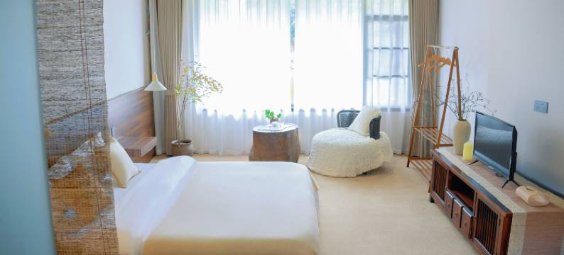 静隐山居环山渡假民宿(嘎洒机场店)图片