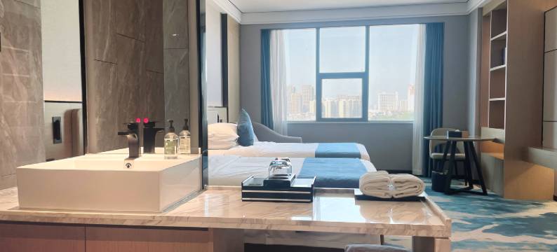 宜尚PLUS酒店(南宁火车站朝阳广场店)图片