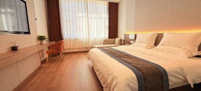 宜禾泰·海华大酒店图片