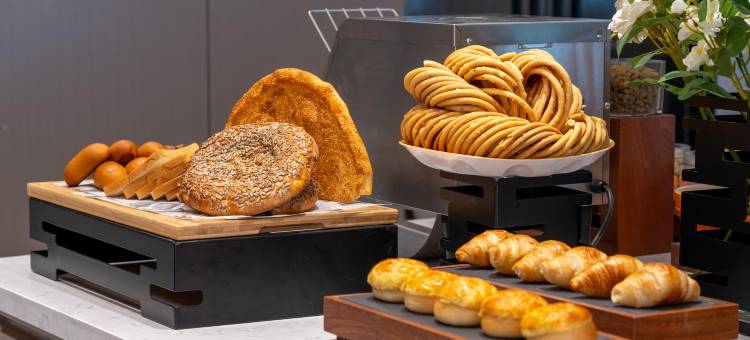 柏曼酒店(新世界购物广场店)图片