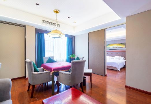 Impression Realm Business Hotel (Wal - Mart Plaza Branch near Panzhihua University) Hotel Overview