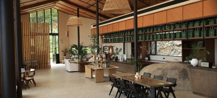 村头芳 · 正好小筑图片