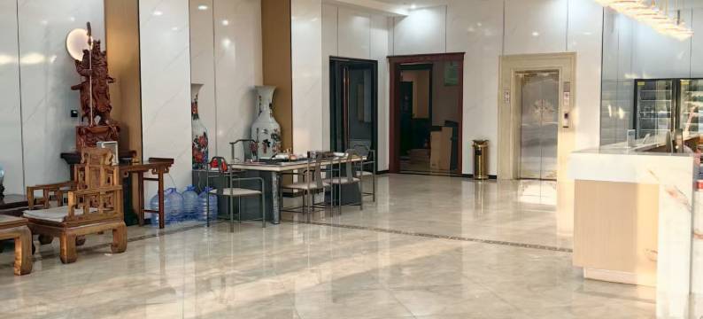 原平逸澄酒店图片