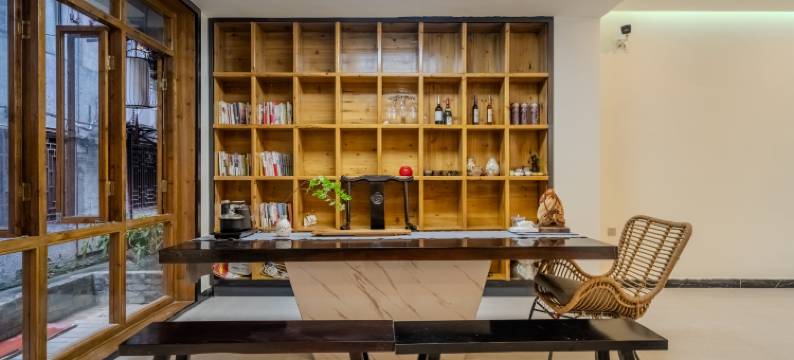 凤凰几何轻宿(凤凰古城景区虹桥店)图片