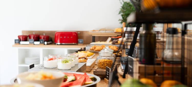 阿勒纳斯阿迪拉姆酒店(Arenas Atiram Hotels)图片