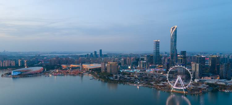 LBED SKYLINE天际线服务民宿(金鸡湖东方之门店)图片