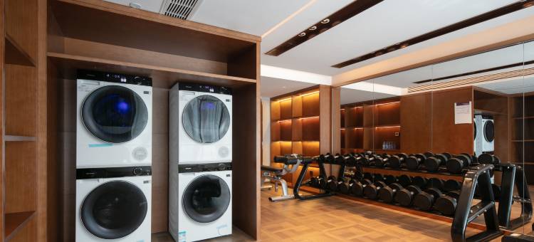 艺龙酒店(贵阳北站黔灵山路店)图片