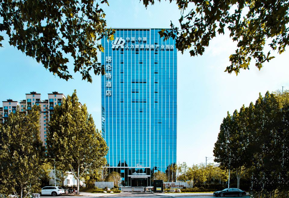 郑州新郑国际机场塔伦特酒店外景图