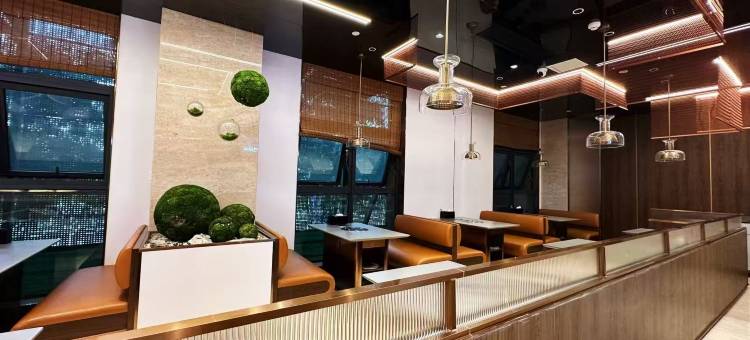 成都雅爵酒店(锦城湖地铁站铁像寺水街店)图片