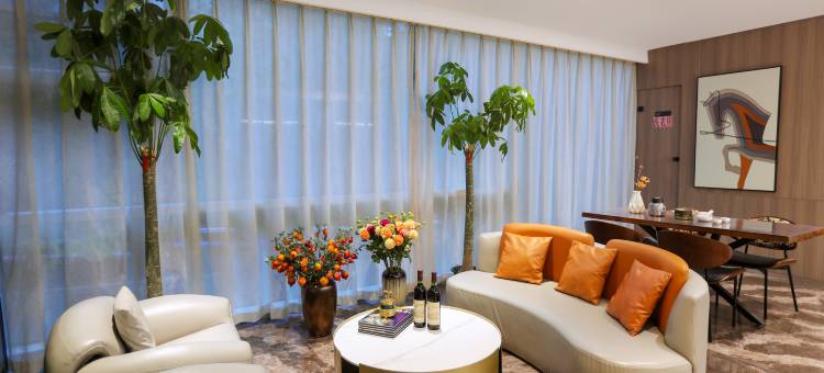 艺龙瑞云酒店(南京火车站红山动物园店)图片