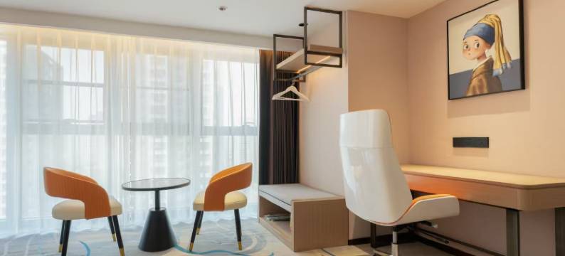 骊程云端酒店(中牟万邦国际批发市场店)图片