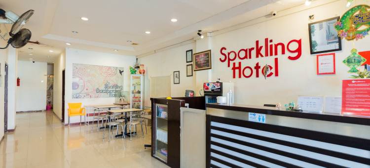 红门酒店@斯帕克林酒店-近苏腊巴亚古本火车站(RedDoorz @ Sparkling Hotel near Stasiun Gubeng Surabaya)图片