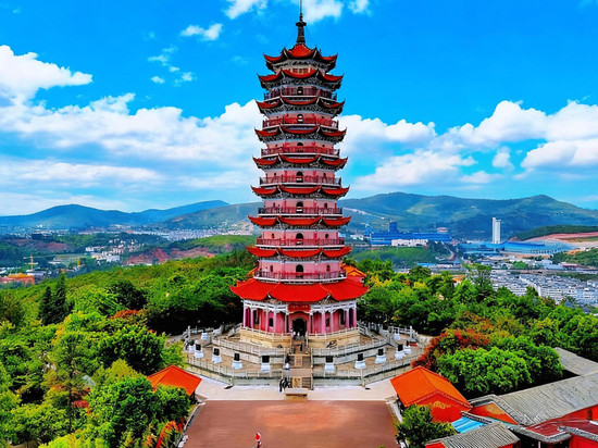 楚雄·欢住合院THE YI XANADU梵音溪舍酒店(彝人古镇景区店)