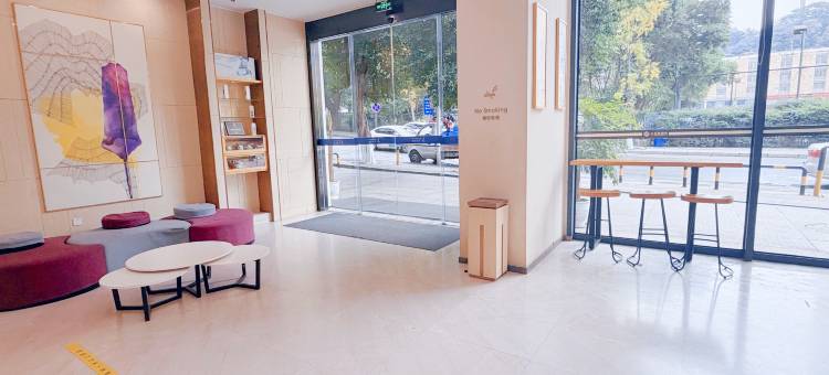 麗枫酒店(自贡梵华购物广场彩灯公园店)图片