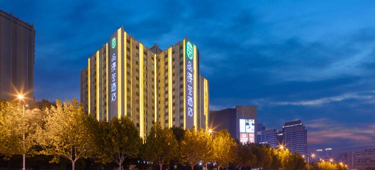 品缦·芸酒店(长沙高铁南站沙湾公园地铁站店)图片