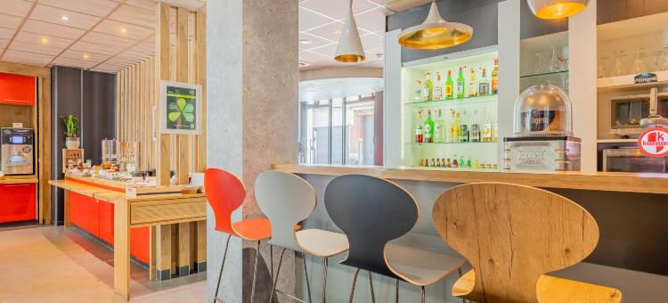 民宿酒店阿拉斯中心莱斯广场(B&B Hotel Arras Centre les Places)图片