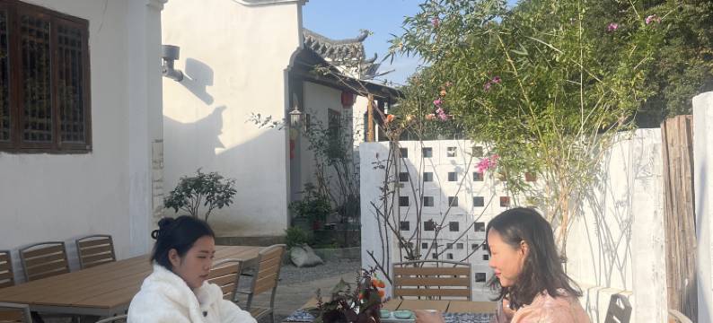 蓝湖湾民宿图片