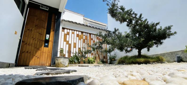 日食·山海间｜Holiday Villa 度假美墅(大理古城·洱海门店)图片