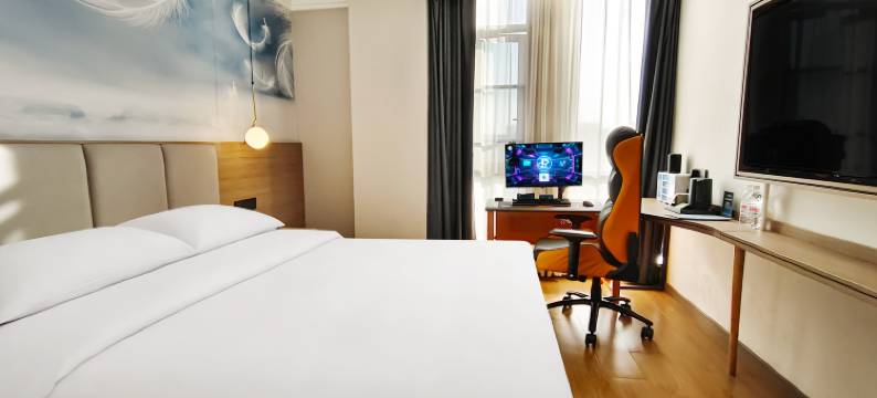 本色电竞酒店(荆门荆楚理工学院泉口路店)图片