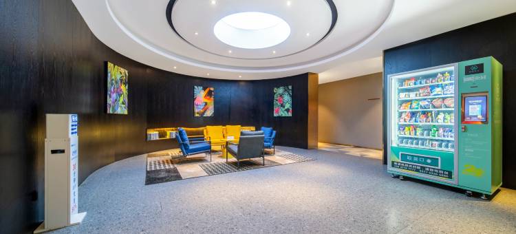 喜鹊愉家酒店(南阳市政府万悦城店)图片