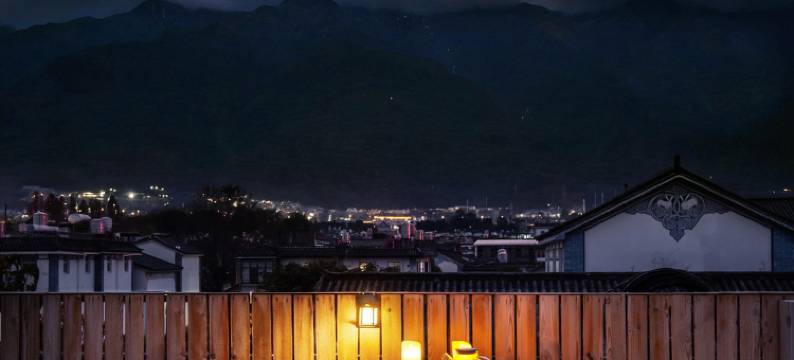 一雁书·YAN望青山·露台观景美宿(大理古城店)图片