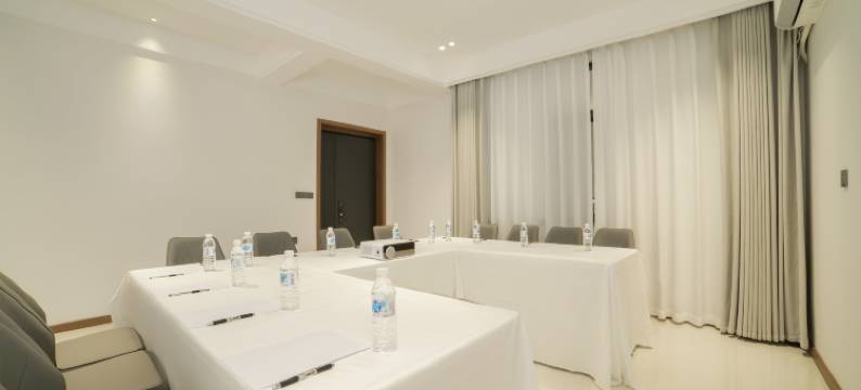 清伴·湖泉美宿(弥勒红河水乡店)图片