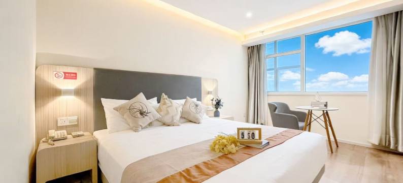 逸庭酒店(深圳宝安大道西乡地铁站店)图片