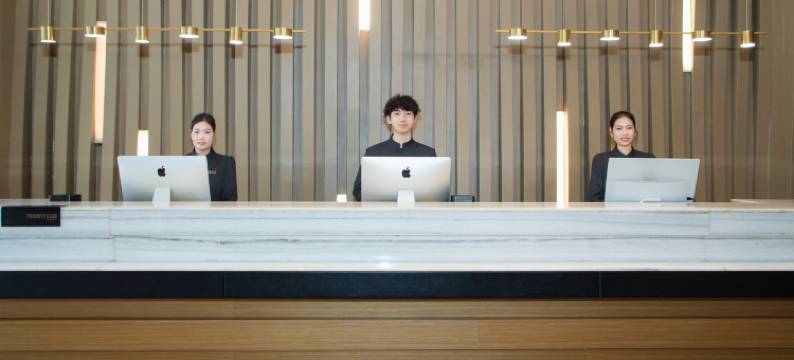 湛江人民大道鼎盛广场亚朵酒店图片