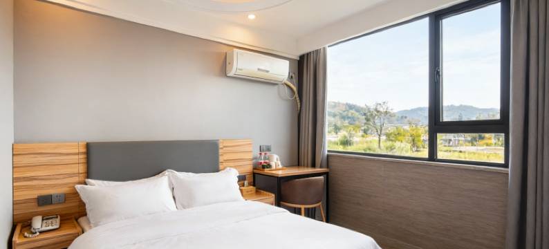 艺选酒店(芜湖瑞丰商博城店)图片